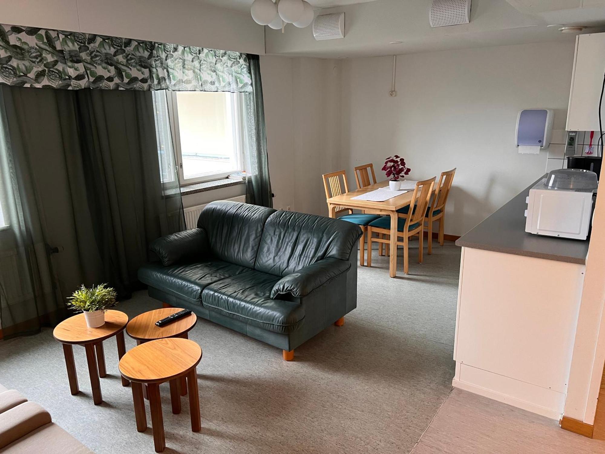 Budget Hotel Easystay 波尔沃 外观 照片
